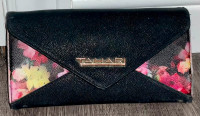 TAHARI Woman’s Black Floral (RFID) Wallet