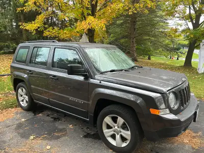 2016 Jeep Patriot FWD Only 22,200 km Not a misprint! NO RUST! New tires. Interior looks brand new. R...