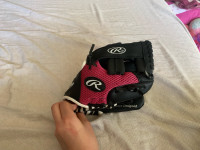 Kid baseball/softball glove 