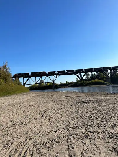 Beautiful spot for sale just a 1 hour drive northeast of Edmonton. Easy access off highway 43 (four...
