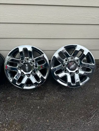 4 Wheels from 2015 Chevrolet Silverado 3500 HD. 18“ x 8“. one from 2014 Silverado and a brand new St...
