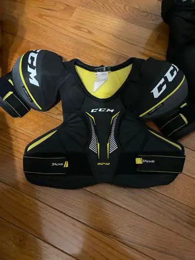 ccm shoulder pads, View more