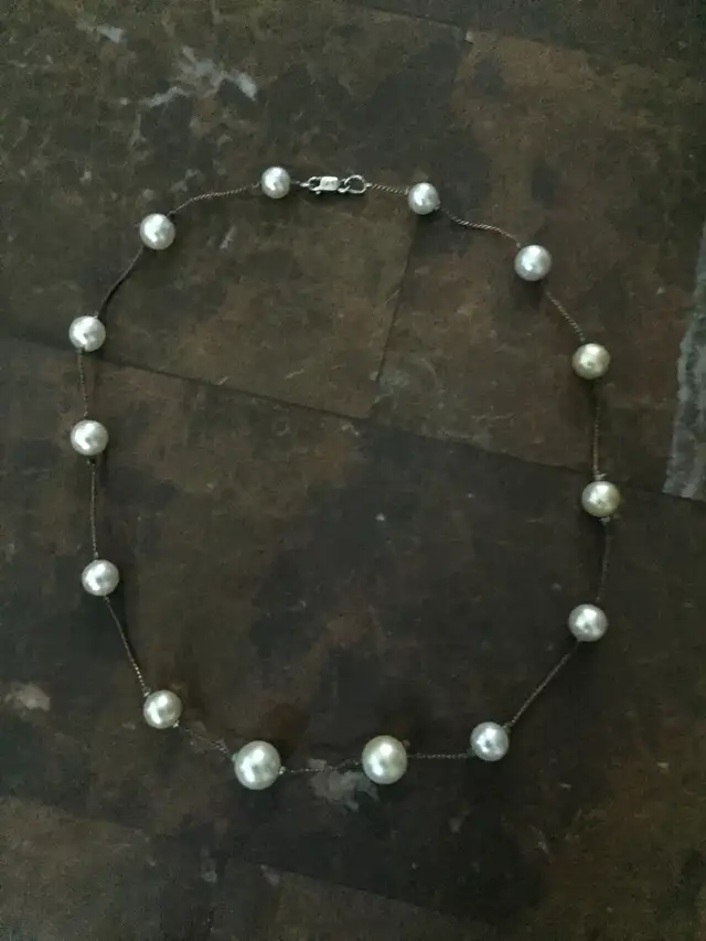 Vintage necklace 925 sterling with faux pearl in Jewellery & Watches in City of Montréal - Image 5