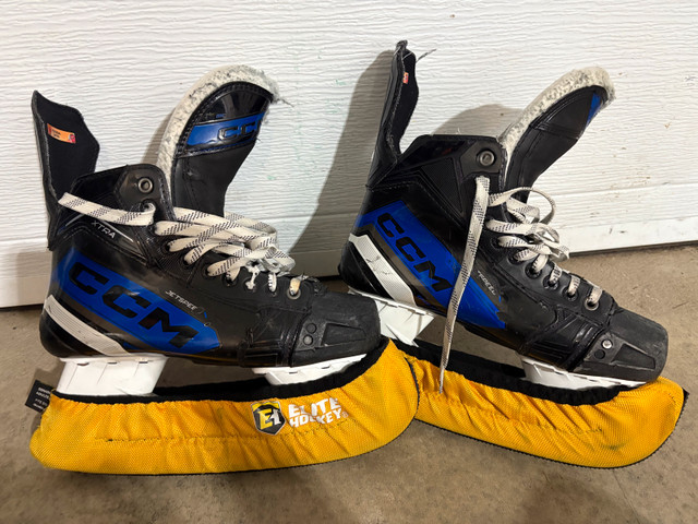 Patins de hockey CCM Jetspeed XTRA – Grandeur 8 dans Hockey  à Trois-Rivières - Image 2