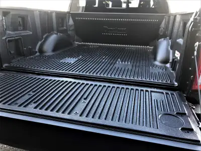 Bed liner F150 2015-2026 New never used easy to install Tailgate cover included pick up address 1660...