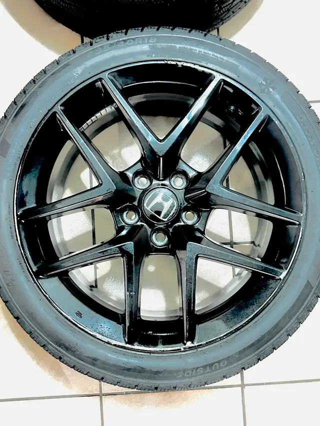 Winter tire and rims in Tires & Rims in Mississauga / Peel Region - Image 3