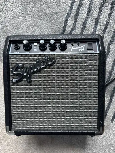 Squier Frontman 10G, View more