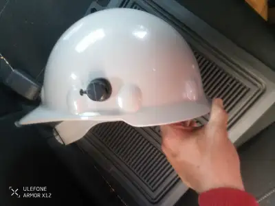 grey hardhat, View more