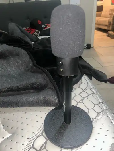 RAZER SEIREN X Microphone, View more