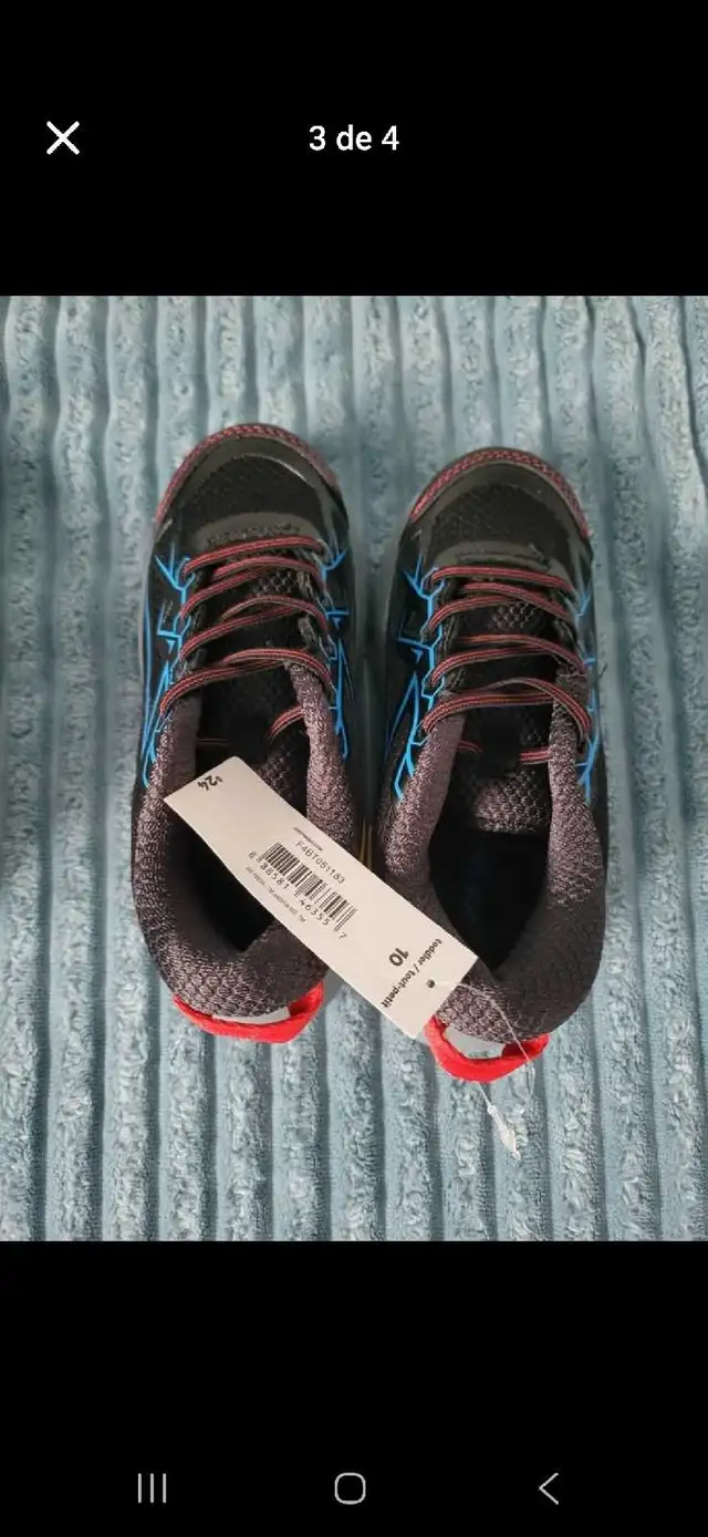 Boys shoes size 11 in Kids & Youth in Kitchener / Waterloo - Image 4