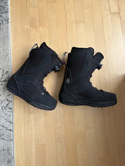 Ride snowboard boots 9.5, View more