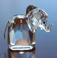 SWAROVSKI Crystal LARGE ELEPHANT with METAL TAIL