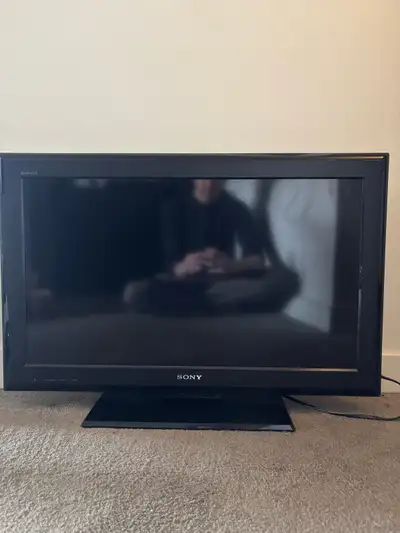 32 inch Sony TV, View more