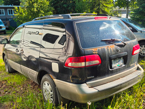 2001 Toyota Sienna