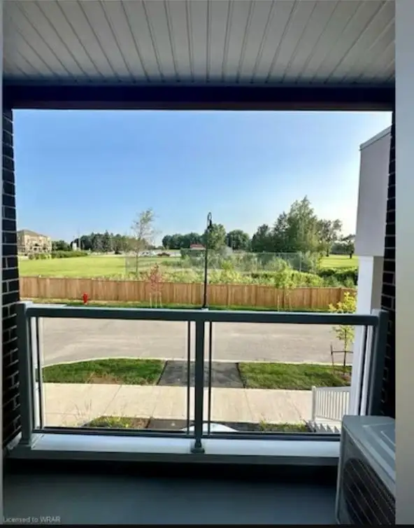 2 Beds 2.5 Baths - Townhouse in Long Term Rentals in Kitchener / Waterloo - Image 2