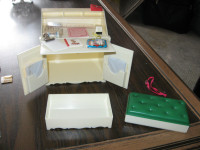 Sindy by Pedigree Vintage Writing Desk with seat, accessories.