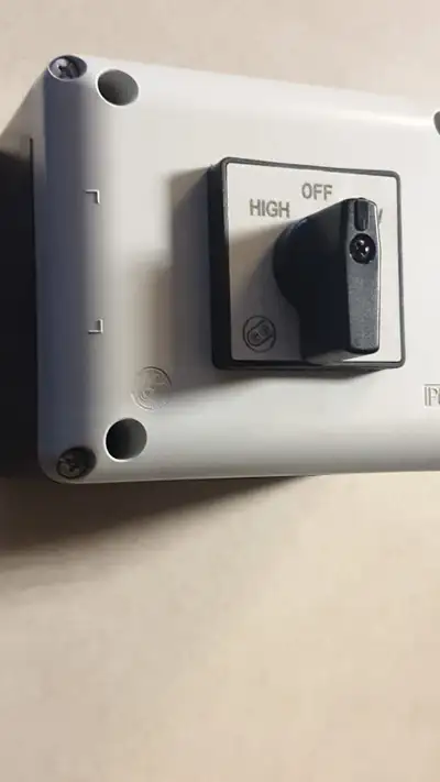 Berner 9505T024532 Remote Selector Switch, View more