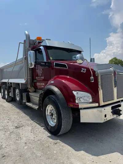 2022 Kenworth T880 Tri-axle dump truck Cummin X15 500Hp Eaton automatic transmission 251000 km 20 Ft...