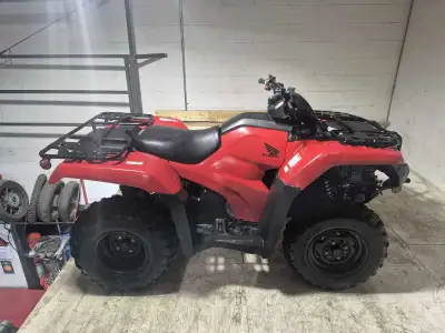 Honda TRX 420cc ( usagé ) 4x4 Annee : 2023 Km : 3060 Prix: 7500$ + taxes Batterie neuf Rack avant ne...