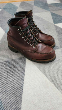 Red wing heritage boots