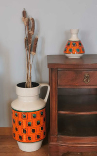 Mid-century modern fat lava floor vase set