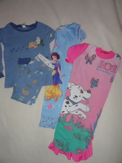 PYJAMA GAP + ROBES DE NUIT  3-3X ANS, View more