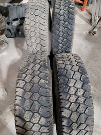 Lt 235/85R16 tires