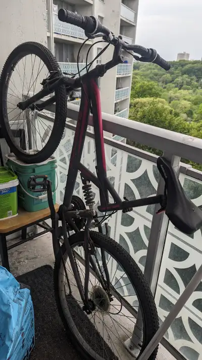 Hyper Bicycles 26" Shocker Mountain Bike in black and Pink, View more