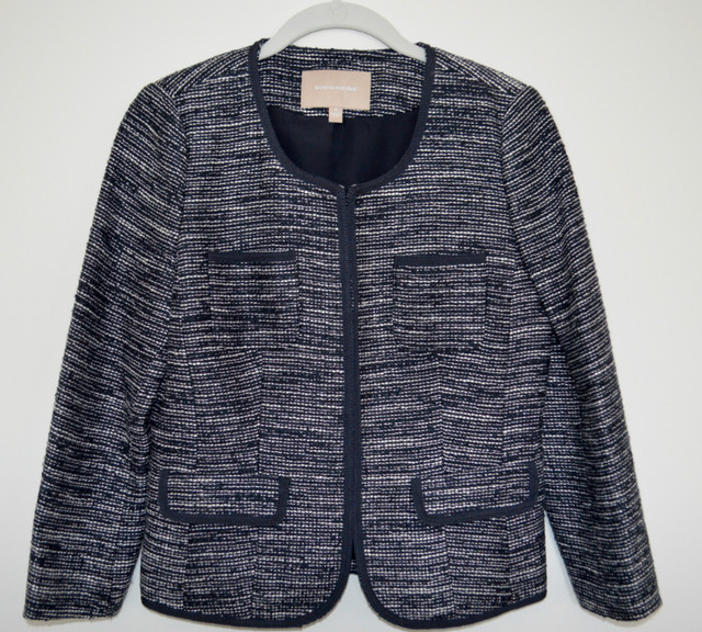 Banana Republic Navy/WhiteWomen's Tweed Blazer Sz 4 Brand New in Women's - Tops & Outerwear in City of Toronto - Image 3