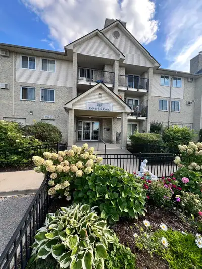 This charming 2-bedroom, 1-bathroom condo apartment offers a bright and clean living space, perfect...