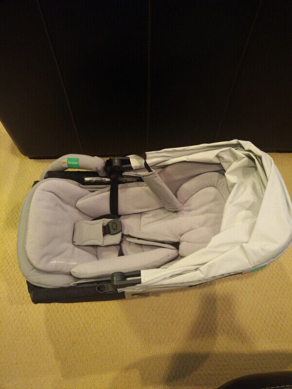 ***Orbit G2 Baby Stroller*** in Strollers, Carriers & Car Seats in Burnaby/New Westminster - Image 3