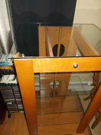 Glass Shelf Stereo/Audio Stand