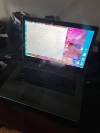 Windows Dell Inspiron 5759 with software new battery and SSHD