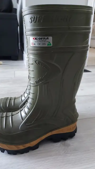 COFRA Polyurethane Thermic Safety Boots – Great Deal!, View more