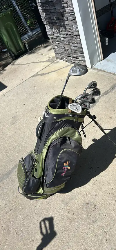 Slazenger Junior Left Handed golf clubs with bag. , View more
