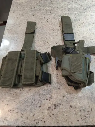 MILITARY OR POLICE RIGHT SIDE LEG GUN HOLSTER AND MAGAZINE POUCH, View more