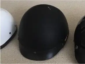 I have for sale 1 motorcycle helmet, in excellent condition black. SIGI black mat helmat size L - $9...