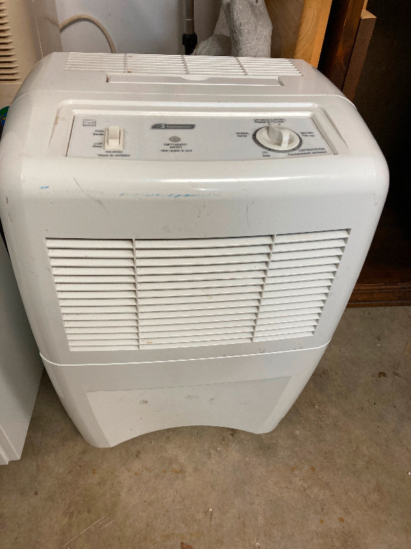 Air conditioners and dehumidifier in Heaters, Humidifiers & Dehumidifiers in Owen Sound - Image 4