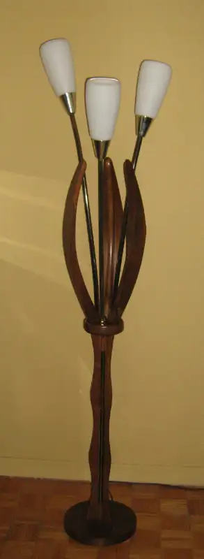 Unique VTG. 1960s Teak and Brass Floor Lamp with Frosted Shades in Indoor Lighting & Fans in City of Toronto - Image 3