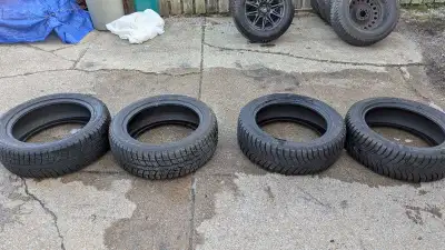 set of 4 19" tires winters 225/55R19 used , View more