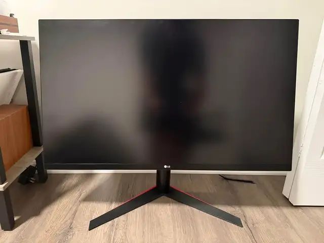 ️ LG 32GK650F-B – 32” QHD Gaming Monitor (144Hz | FreeSync) in Monitors in Gatineau - Image 2
