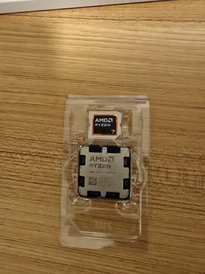 AMD RYZEN 7 9800X3D, View more