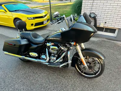 Excellent condition, Road glide Special. Lots of Willie G accessories. 12’ Meat hook Apes. 57200 kms...