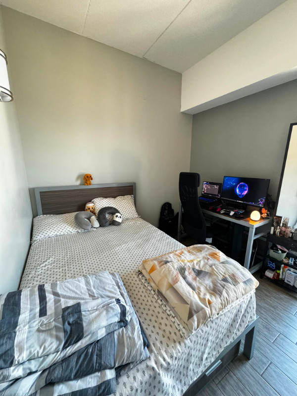 Private Room for Rent in Room Rentals & Roommates in Kitchener / Waterloo