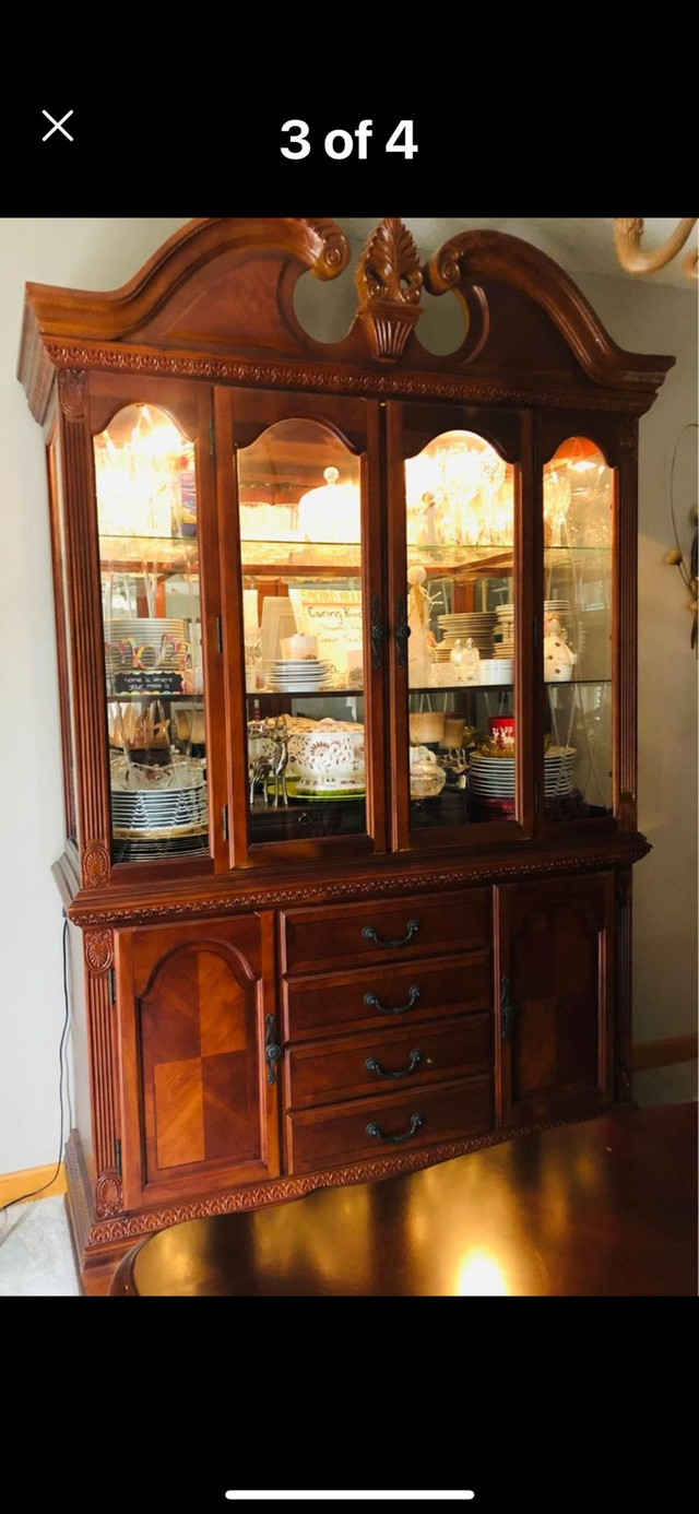 China Cabinet & Hutch in Kitchen & Dining Wares in Timmins