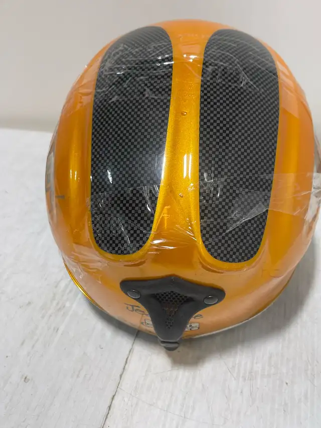 Rossignol Ski Helmet in Ski in City of Montréal - Image 7