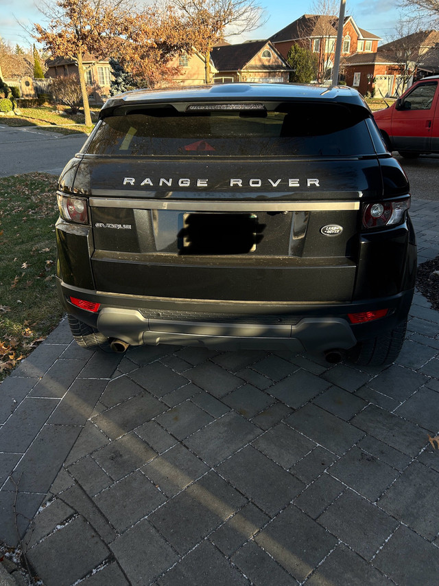 Range Rover Evoque  in Cars & Trucks in Markham / York Region - Image 4