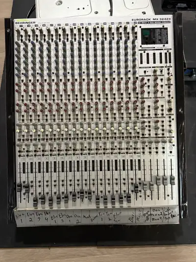Behringer Eurorack MX 3242X 32 Input 4 Bus Mixing Console w/Po, View more