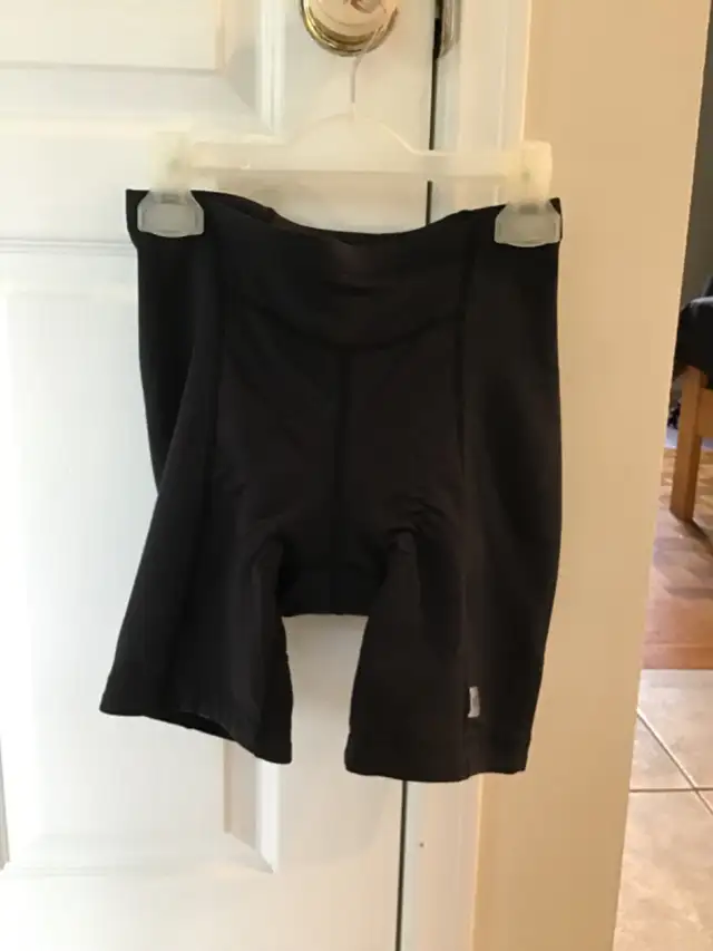 Cuissard pour vélo femme in Clothing, Shoes & Accessories in Lévis - Image 3