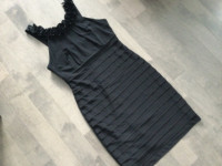 Petite robe de soirée noire / Small evening gown (black dress)